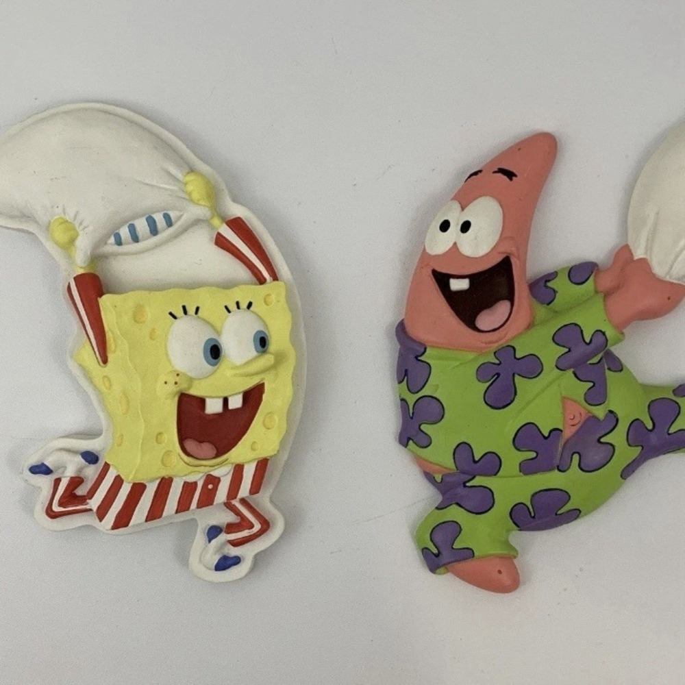 Spongebob & Patrick Star Pajama Pillow Fight Ceramic Wall Hanging Decor Set